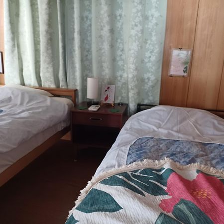 נאהא Miyagi Apartment Tomari מראה חיצוני תמונה